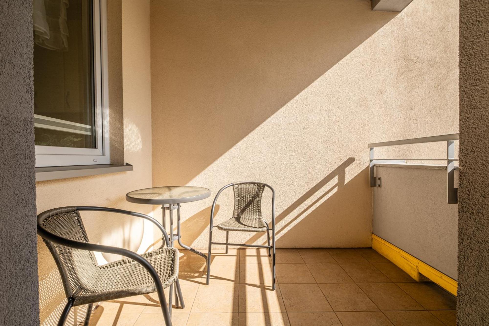Kaskada With Balcony By Axel *